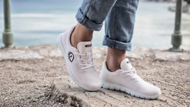 Stylish hot sale travel sneakers